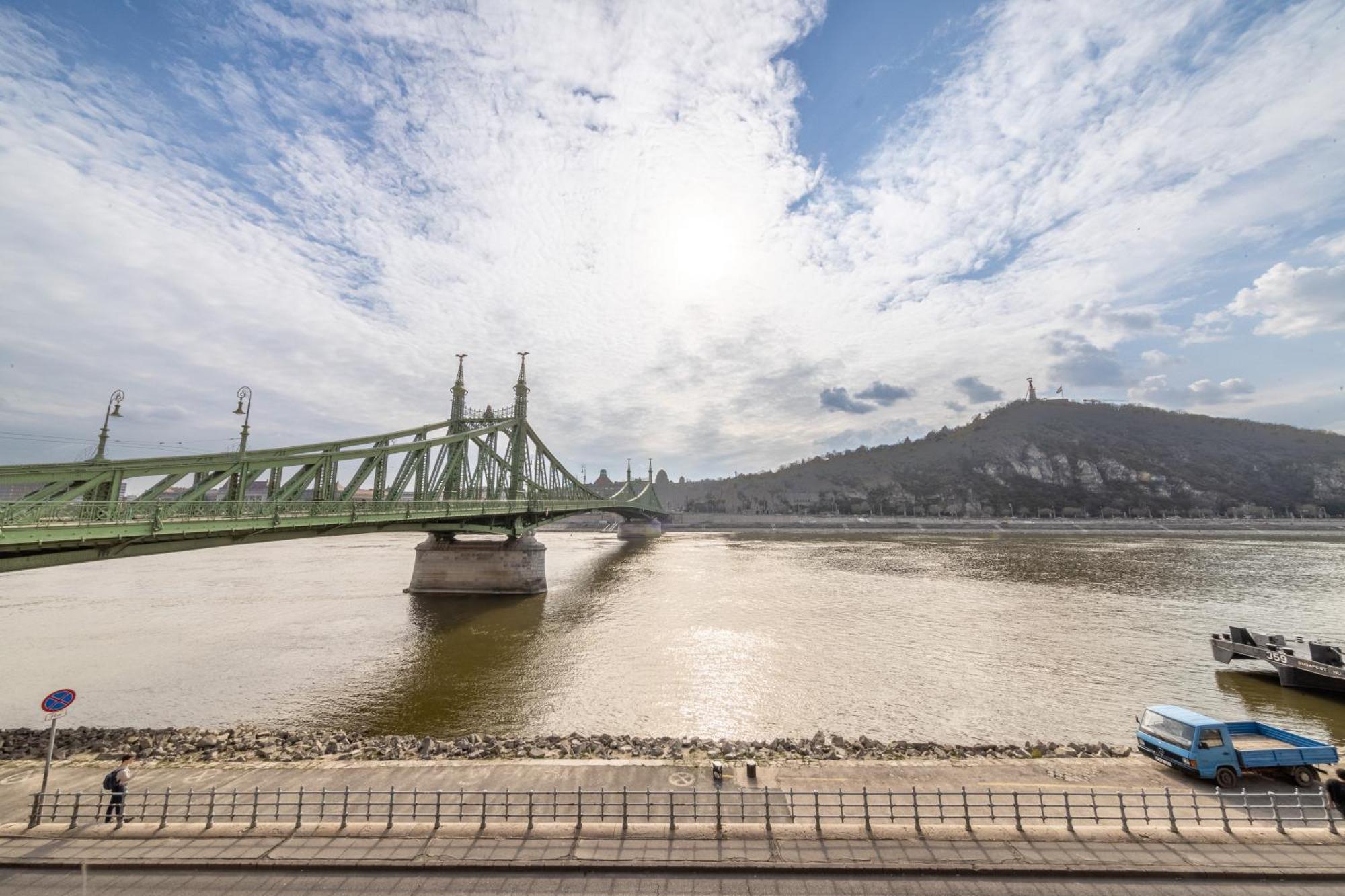Appartamento Hungarian Souvenir Budapest Esterno foto