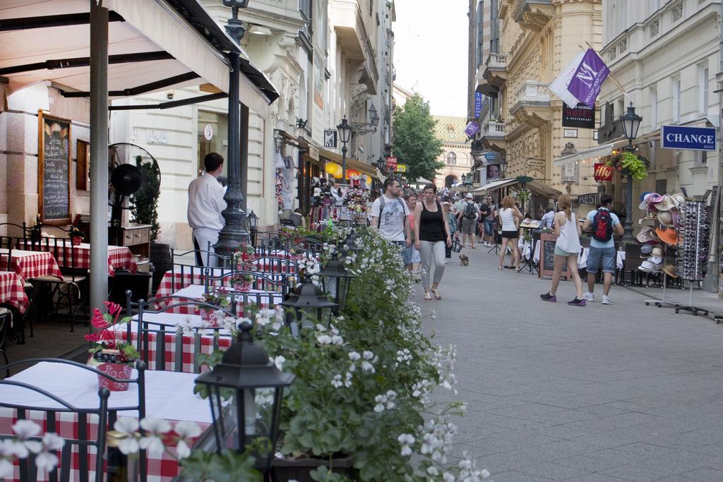Appartamento Hungarian Souvenir Budapest Esterno foto